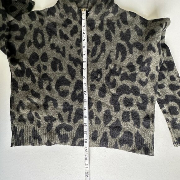 Skull Cashmere - Olive and Black Leopard print Pullover Sweater Women's Size Med - Picture 6 of 6